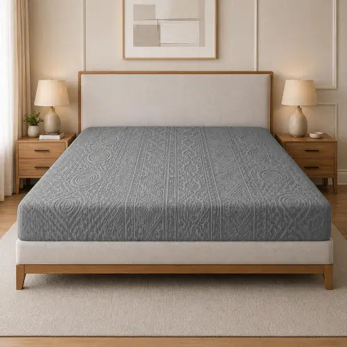 Embossed Geometric Jacquard Bed Fitted - Grey